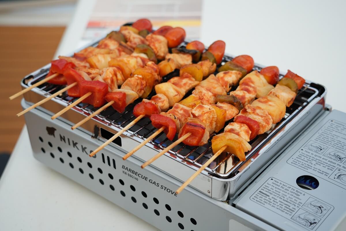 Ausfluege KhaoLak Phang Nga Sunset Cruise Luxus Katamaran KhaoLak Adventures BBQ